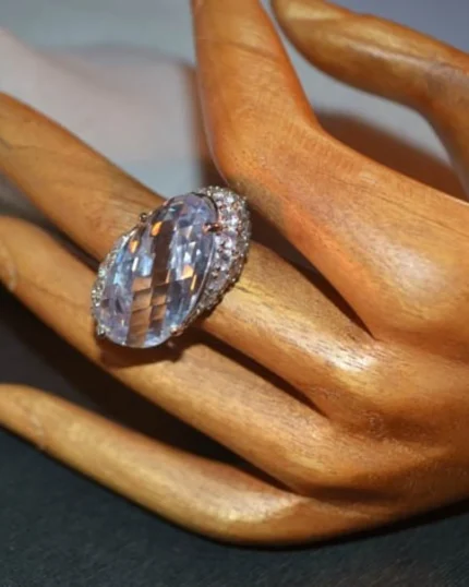 Δαχτυλίδι ασημένιο μέ ζιργκόν