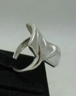 Δαχτυλίδι ασημένιο χειροποίητο μέ καρδούλα - Image 4