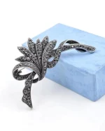 Καρφίτσα σε στύλ ρετρό με κρύσταλλα