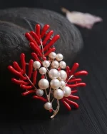 Καρφίτσα σε στύλ ρετρό με πέρλες και σμάλτο - Image 2