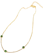 Κολιέ απο ανοξείδωτο ατσάλι με πράσινα κρύσταλλα